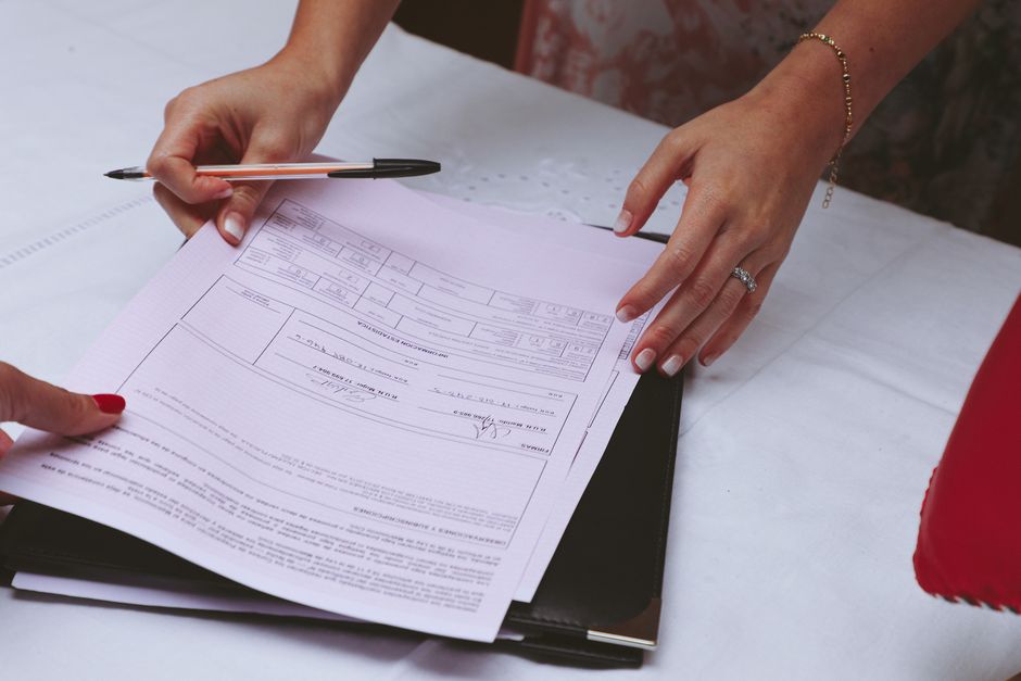 Đất mua bằng giấy viết tay có đòi lại được không - Công Khánh Luật Huế